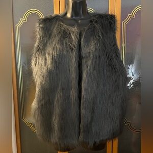 Forever 21 Dark Gray Faux Fur Vest | Size Large